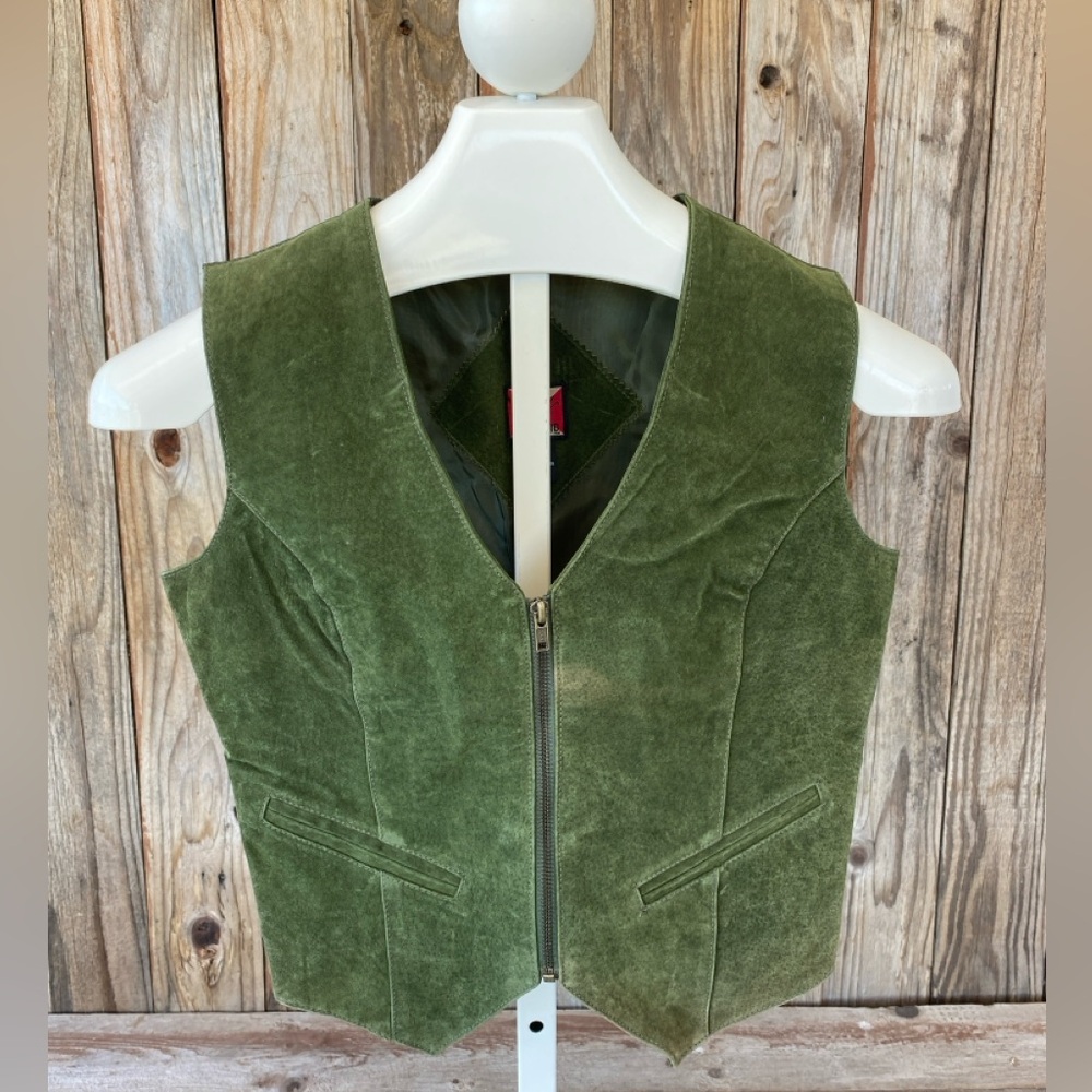 ellemenno Olive Women's Vest